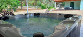 IL RIFUGIO DEI PINI CON JACUZZi